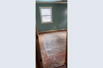 42 Forest Rd, Harmony Township, PA 15003 - Photo 7