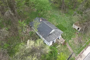 715 Greensburg Pike, North Versailles, PA 15137 - Photo 9