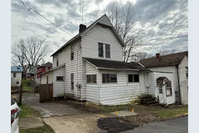 408 Brooklyn St, Sharon, PA 16146 - Photo 1