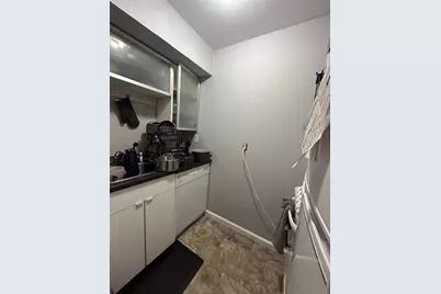 57 Barry St, Pittsburgh, PA 15203 - Photo 9