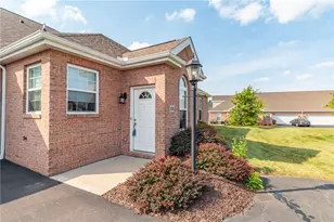 128 Shelton Pl, Connoquenessing Boro, PA 16033 - Photo 1