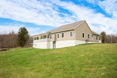 262 Windy Point Rd, Marion Township, PA 16038 - Photo 5