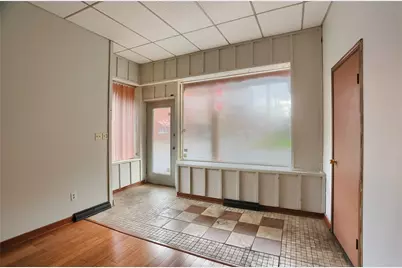 41 N Mercer St, New Castle, PA 16101 - Photo 11