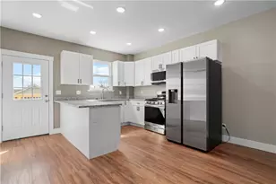 838 Eureka St, Pittsburgh, PA 15210 - Photo 11