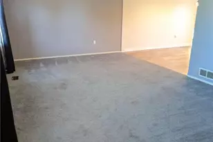 120 Scottsdale Dr, Moon/Crescent Twp, PA 15108 - Photo 11