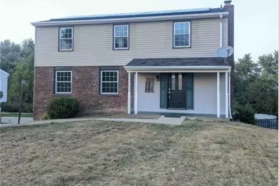 120 Scottsdale Dr, Coraopolis, PA 15108 - Photo 1