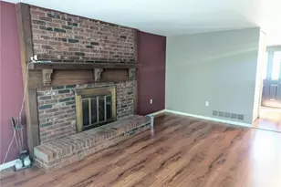 120 Scottsdale Dr, Moon/Crescent Twp, PA 15108 - Photo 9