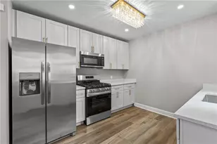 830 Adelaide St, Schenley Heights, PA 15219 - Photo 15