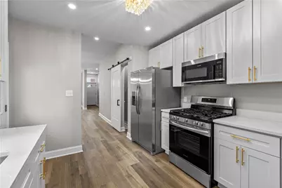 830 Adelaide St, Schenley Heights, PA 15219 - Photo 13