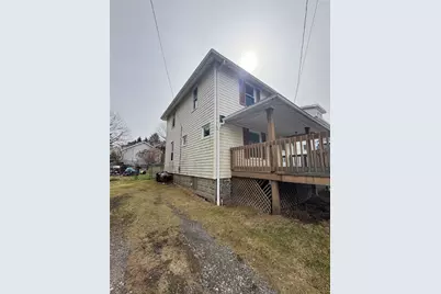 1030 Cherry Way, Sharon, PA 16146 - Photo 3