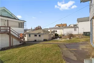 733 Peach Alley, Glassport, PA 15045 - Photo 31