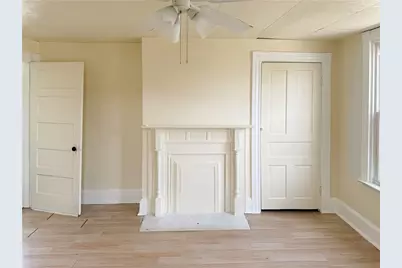 105 W 1st Ave, West Mifflin, PA 15122 - Photo 7