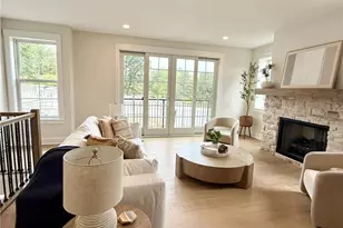 3028 Greeneview Ln, Marshall, PA 16046 - Photo 3