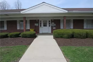 432 Hillcrest Ave, Grove City Boro, PA 16127 - Photo 1