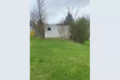 860 N 5th Ave, White Township, PA 15701 - Photo 11