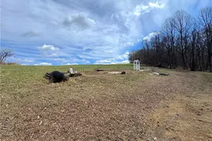 604 Loyalhanna Dam Rd, Loyalhanna, PA 15681 - Photo 5