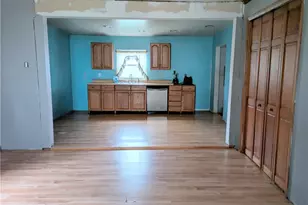 723 Broadford Rd, Upper Tyrone Township, PA 15425 - Photo 5