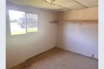 506 E Division St, New Castle, PA 16101 - Photo 17