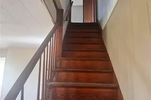 506 E Division St, New Castle, PA 16101 - Photo 11