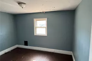 825 Morton St, New Castle, PA 16101 - Photo 7