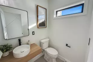 504 Western Ave, Beaver, PA 15009 - Photo 5