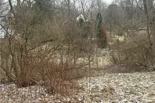 148 Zimmerle Dr, Center Township, PA 15001 - Photo 7