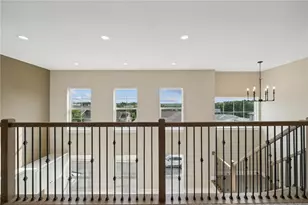 233 Lucca Ln, Pittsburgh, PA 15241 - Photo 9