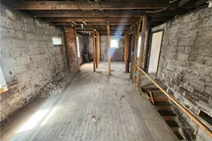 2667 Puckety Dr, Export, PA 15632 - Photo 9