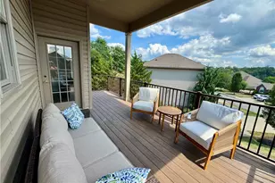 1124 Bayberry Dr, North Strabane, PA 15317 - Photo 11