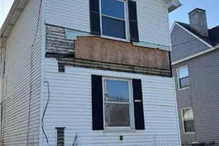 104 N Crawford Ave, New Castle, PA 16101 - Photo 1