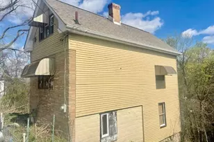 504 Chestnut St, Monessen, PA 15062 - Photo 3