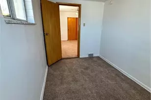 424 Ohio Ave, Glassport, PA 15045 - Photo 29