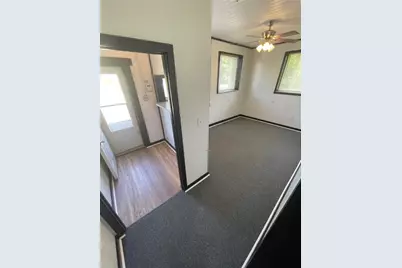 10 Rhoda St, Farrell, PA 16121 - Photo 13