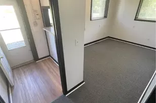 10 Rhoda St, Farrell, PA 16121 - Photo 13