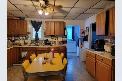 808 Sunset St, Rural Valley Boro, PA 16249 - Photo 5