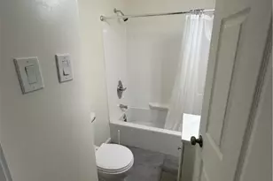 5423 Wellesley Ave, Pittsburgh, PA 15206 - Photo 15