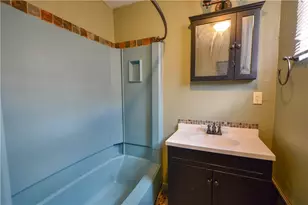 180 S 17th, Pittsburgh, PA 15203 - Photo 11