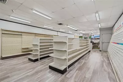 322 3rd St, California, PA 15419 - Photo 5