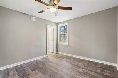 2215 Lehigh St, Pittsburgh, PA 15218 - Photo 11