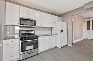 711 9th St, Irwin, PA 15642 - Photo 13