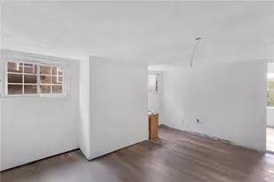 462 Hays Ave, Pittsburgh, PA 15210 - Photo 13