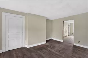 462 Hays Ave, Pittsburgh, PA 15210 - Photo 21