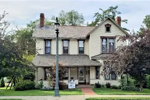 323 Franklin St, Slippery Rock, PA 16057 - Photo 3