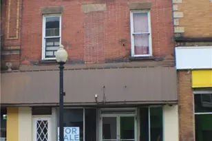 563 McKean Ave, Donora, PA 15033 - Photo 1