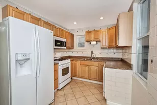 4022 Lydia St, Pittsburgh, PA 15207 - Photo 9