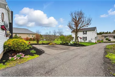 397 Evans City Road, Twp of But NW, PA 16001 - Photo 37