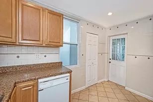 4022 Lydia St, Pittsburgh, PA 15207 - Photo 9