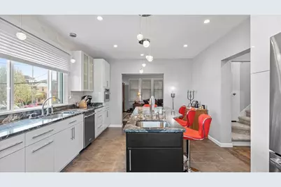 347 Bailey Ave, Pittsburgh, PA 15211 - Photo 13