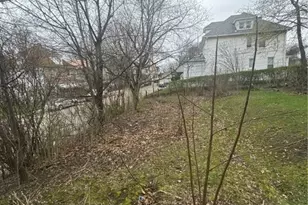 201 Locust St, New Kensington, PA 15068 - Photo 15