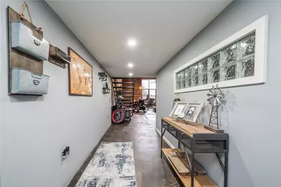 2250 Mary St #208, Pittsburgh, PA 15203 - Photo 9